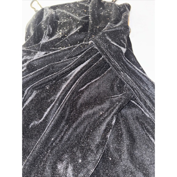 Women's Black Front Slit Bodycon Dress Size 7 Y2K Sequins Whimsygoth - Picture 3 of 8